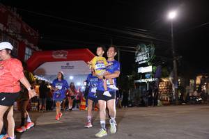 BIB: 4429
                            <button type="button" onclick="openModal(26263291)" class="btn btn-primary btn-sm float-right btn-popup" data-toggle="modal" data-target=".modal-high-quality">
                        <i class="fas fa-shopping-cart"></i> Add to Cart
                    </button>
                                            <button type="button" onclick="isThisMe(26263291, true)" class="btn btn-success btn-sm float-right btn-popup btn-isme hidden" data-toggle="tooltip" data-placement="bottom" title="นี่คือรูปของคุณใช่ไหม คลิกที่นี่เพื่อเอาเข้าอัลบั้ม">
                        <i class="fas fa-plus"></i> Add to album
                    </button>
                    <button type="button" onclick="isThisMe(26263291, false)" class="btn btn-warning btn-sm float-right btn-popup btn-isnotme hidden">
                        <i class="fas fa-ban"></i> Remove from album
                    </button>